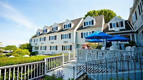 Inn at scituate harbor - Located 25 miles south of Boston, this New England style Inn is located right in the heart of Scituate Harbor. Views of Scituate Light and the bustling harbor can be seen from every room. Steps to award-winning restaurants, boutique shopping, spas, beaches, fishing and more make this a perfect getaway. Beach access, an indoor heated pool, round-the-clock staff, a continental breakfast and ... 